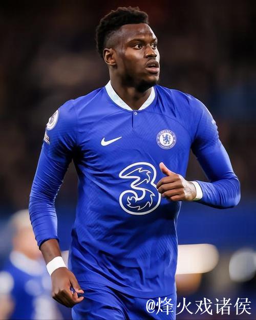 巴迪亚西勒:下赛季我会留在切尔西,渴望一起书写更多历史 巴迪亚西勒:下赛季我会留在切尔西,渴望一起书写更多历史